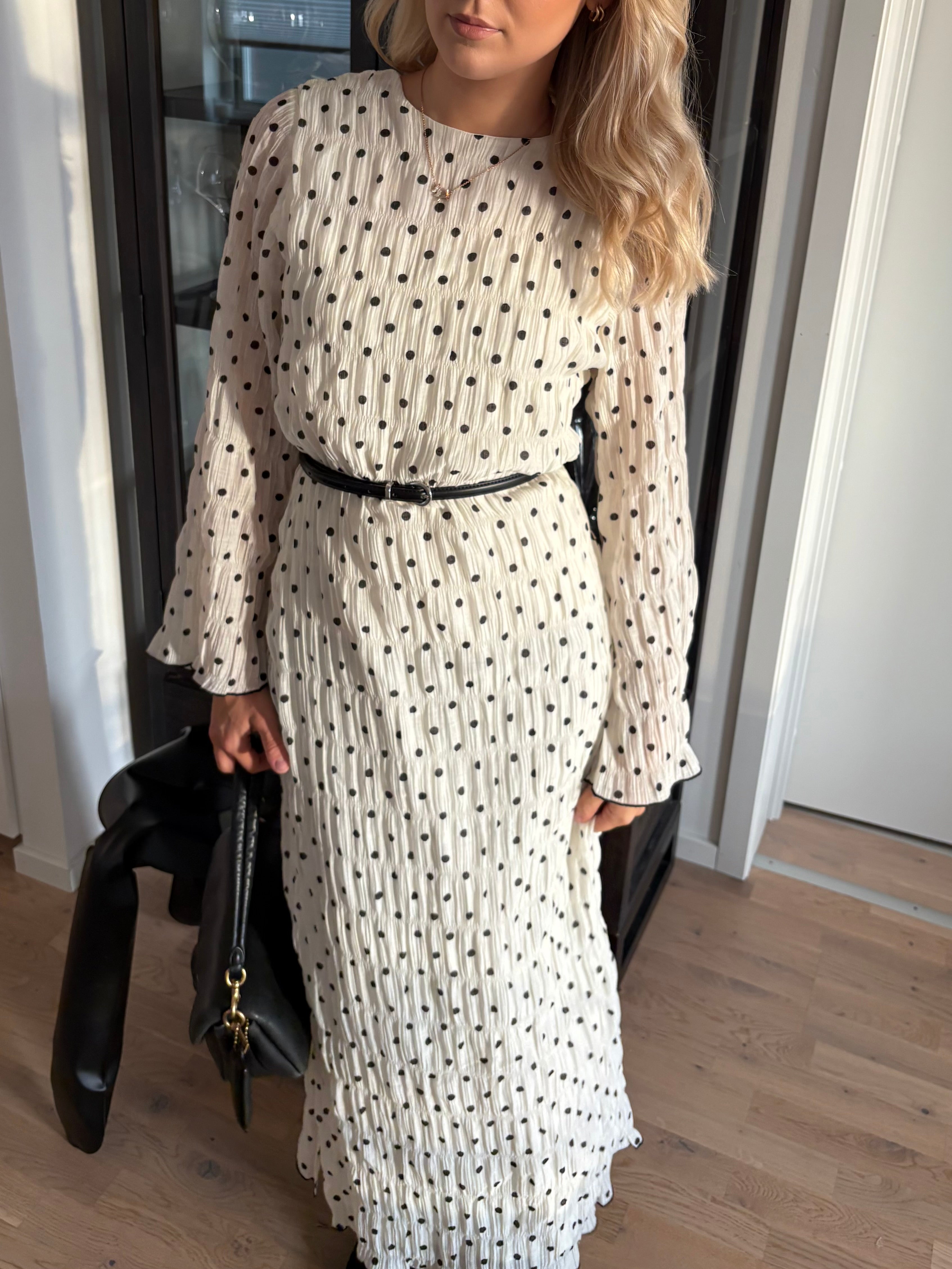 VIEBLA Midi Dress - Cloud Dancer